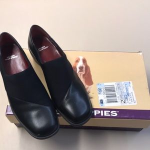 Hush Puppies woman’s shoes